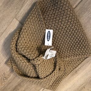 Old Navy knit infinity scarf